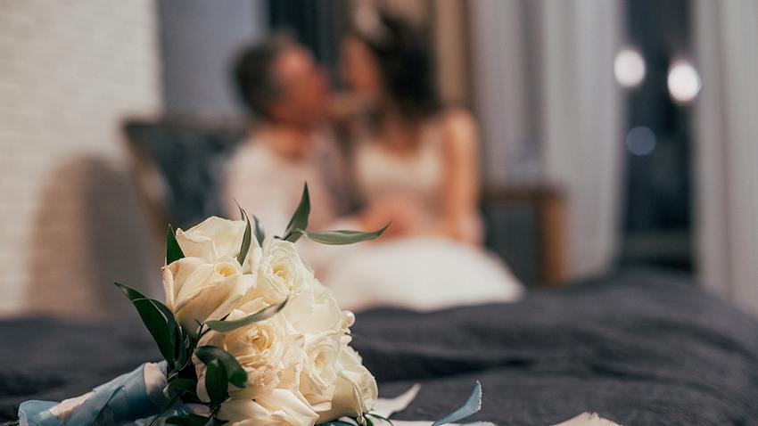 10 Tipps für die Hochzeitsnacht - ob mit oder ohne Sex - Foto: Galina Zhigalova/iStock