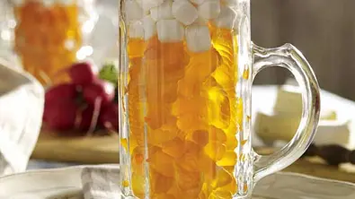 1017287 bierkrug gummi h - Foto: Bauer Media Group