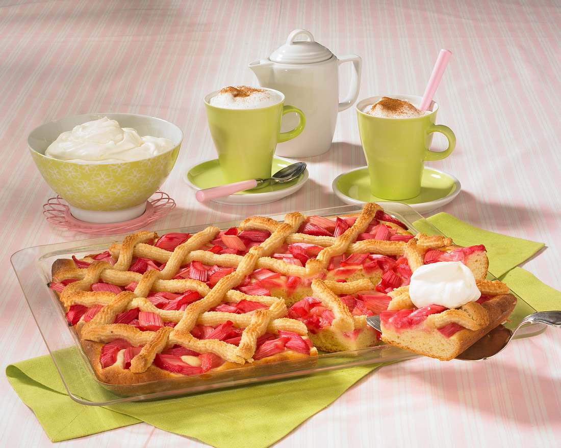 19 Rhabarberkuchen-Rezepte: Rosarotes Frühlingserwachen 19 Rhabarberkuchen-Rezepte: Rosarotes Frühlingserwachen