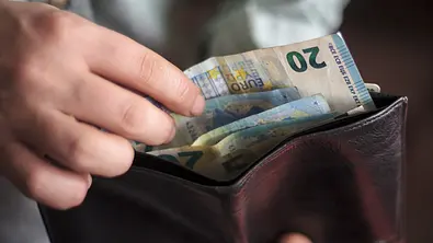 20-euro-schein-uber-800-euro-wert - Foto: 20-euro-schein-uber-800-euro-wert