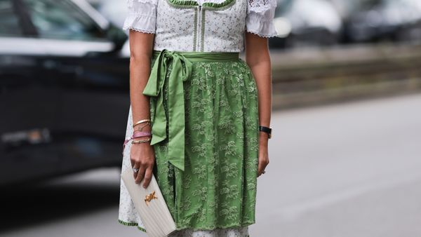 Dirndl Angebot - Foto: Getty Images / Jeremy Moeller