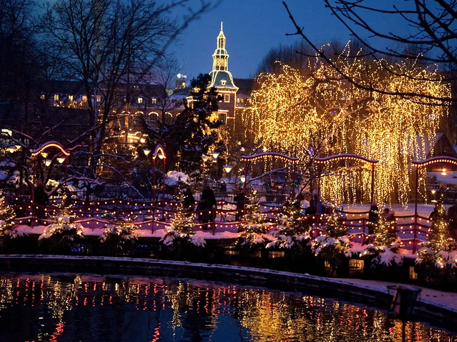 Kopenhagen, Dänemark: Weihnachtsmarkt im Tivoli Tivoli Weihnachten