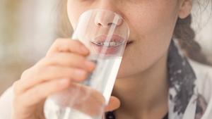 Kaffee entzieht dem Körper Wasser und Nikotin verursacht Krebs? Wir klären die sieben gängigsten Gesundheitsmythen auf. (Symbolbild) - Foto: seb_ra/iStock