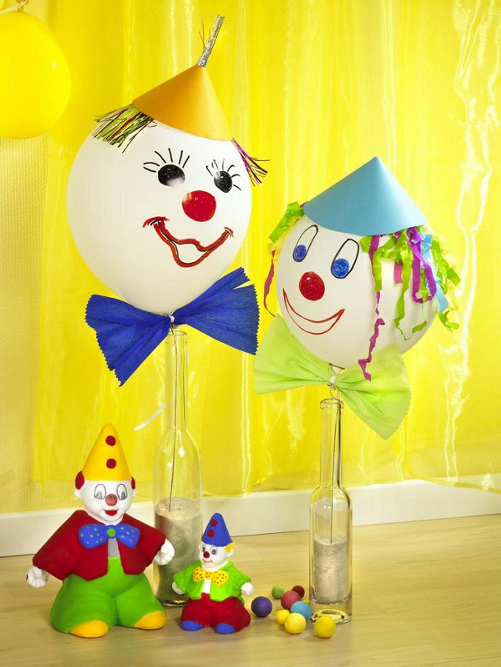 31+ Haare sprueche , Kinderfest mit dem Motto &quot;Zirkus&quot; Luftballons mit Clowngesicht Wunderweib
