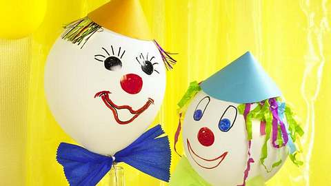943839 kinderfestmitdemmottozirkusluftballonsmitclownsgesichtx800