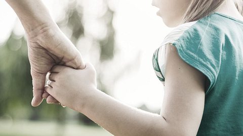 Kann man ein adoptiertes Kind einfach so zurückgeben? - Foto: iStock