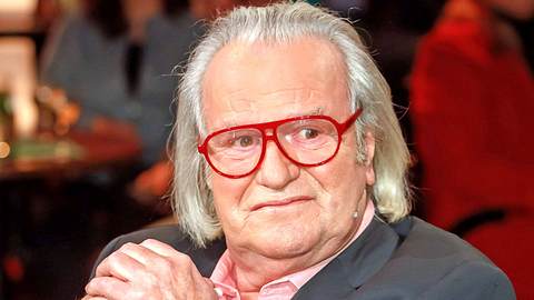 Albert Maier kann nicht glauben, was passiert ist. Der Schock sitzt so tief, dass er schwer darüber reden kann. - Foto: IMAGO / STAR-MEDIA