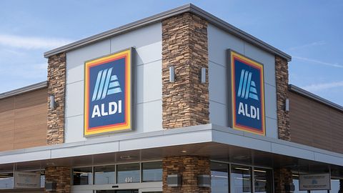 Bei Aldi Süd wird es eine Veränderung für alle Kunden geben. - Foto: iStock/hapabapa
