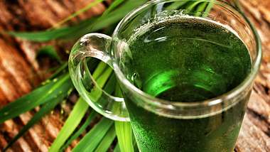 Abnehmen mit Algen-Limonade: Warum du jeden Tag ein Glas trinken solltest - Foto: iStock