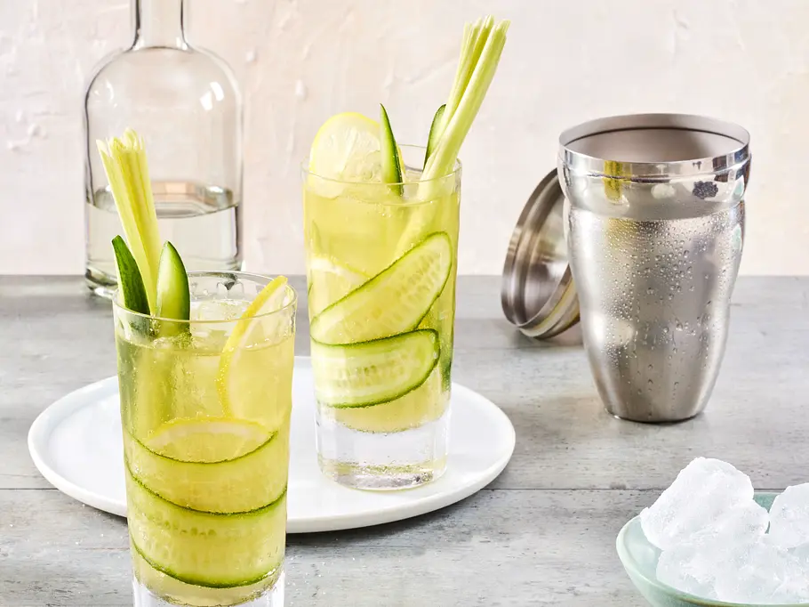 Alkoholfreier Cocktail: Cucumber-Galgant Alkoholfreier Cocktail: Cucumber-Galgant