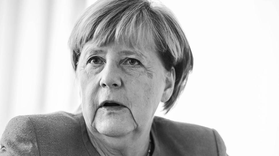 Schon wieder muss Altkanzlerin Angela Merkel um ihre Liebe bangen. Wie lange geht das noch gut? - Foto: IMAGO / photothek