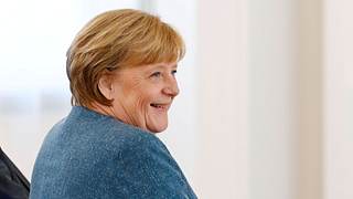 Angela Merkel: Jaaaa! Sie ist wieder da - Foto: IMAGO / Future Image