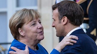 Angela  Merkel und Macron - Foto: IMAGO / IP3press