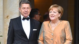 Angela Merkel & ihr Joachim: Plötzlich sind da wieder Gefühle! - Foto: IMAGO / Sven Simon