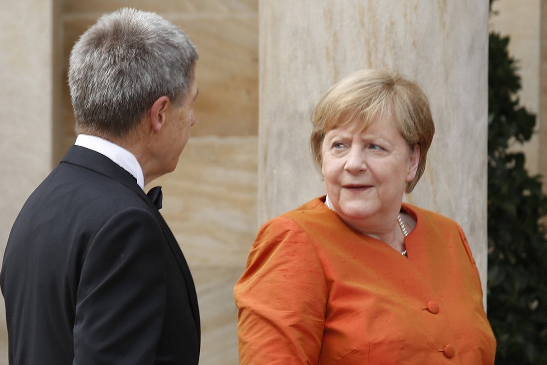 Das Ehedrama um Angela Merkel und Joachim Sauer geht in eine neue Runde...