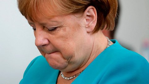 Angela Merkel. Bittere Tränen in der Nacht! - Foto: Getty Images