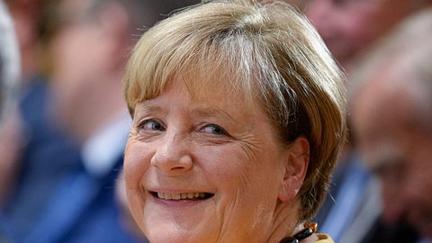 Angela Merkel: Dieses Geheimnis versteckt sie in der Uckermark! - Foto: IMAGO / Political-Moments