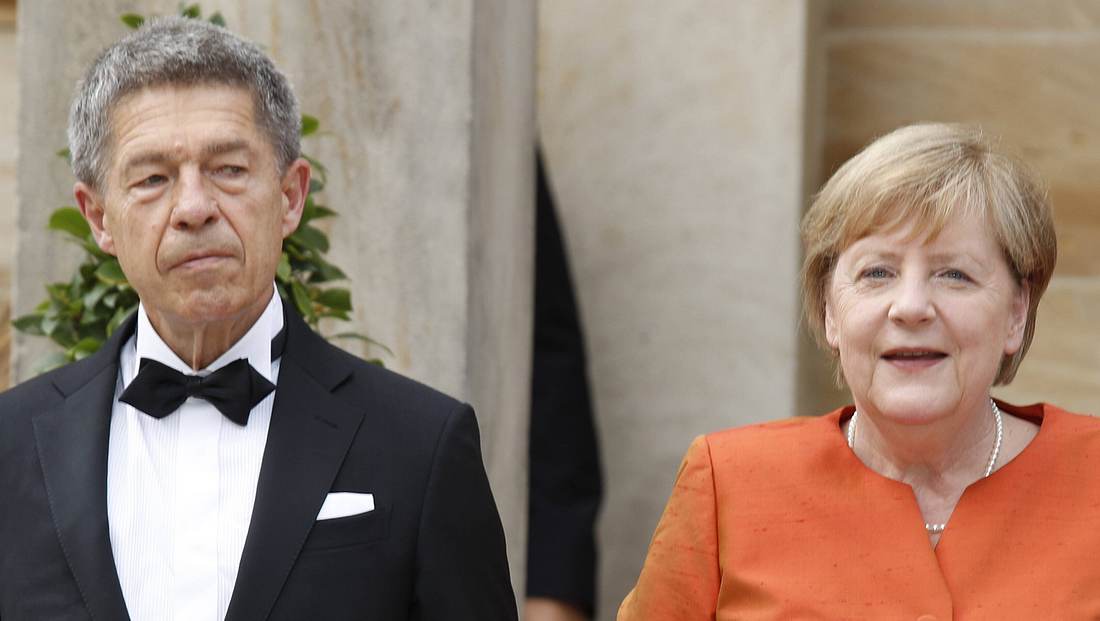 Angela Merkels Versuch ihre schon lange kriselnde Ehe zu retten scheint gescheitert zu sein...