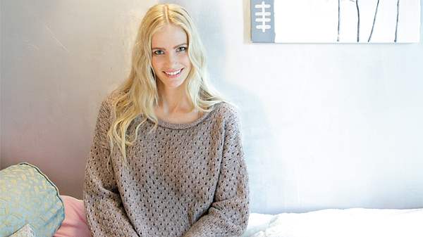 Kastenpullover mit Lochmuster - Foto: Lana Grossa