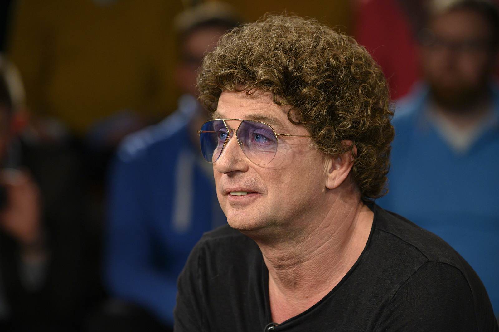 Atze Schröder Verheimlichte FamilienTragödie! Wunderweib