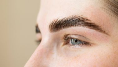 Augenbrauen wie ein Topmodel - Foto: IMAGO / YAY Images
