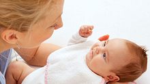 So kannst du die ersten Worte deines Babys beeinflussen - Foto: iStock