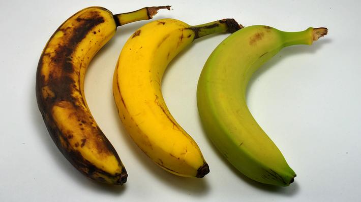 Bananen schneller reif bekommen: So gehts in einer Stunde! - Foto: DJClaassen/iStock