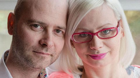 Barbara und Mario Martin haben drei Kinder verloren. Jetzt wollen sie anderen Eltern von Sternenkindern helfen. - Foto: privat