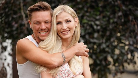 Bauer sucht Frau: Babybombe geplatzt! Peter & Kerstin gegen Vollgas - Foto: RTL / Stefan Gregorowius