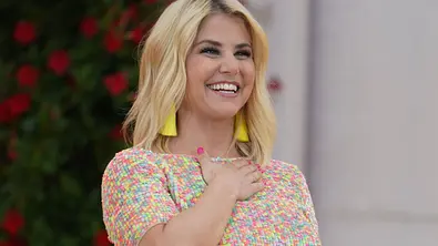 Beatrice Egli klärt ihre Fans endlich auf und lüftet ihr lang gehütetes Geheimnis! - Foto: IMAGO / HOFER