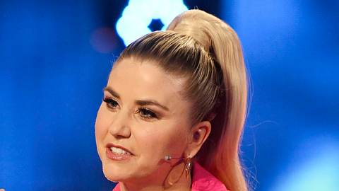Beatrice Egli: Ins Solarium & Abnehmen - so fies wurde sie gedemütigt! - Foto: IMAGO / Future Image