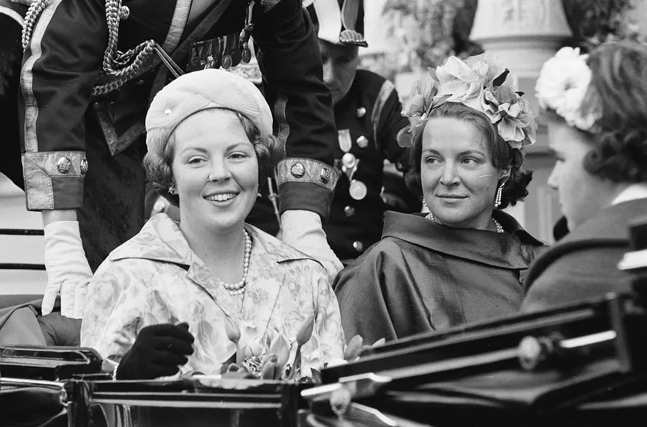 Beatrix und Schwester Irene Beatrix und Schwester Irene