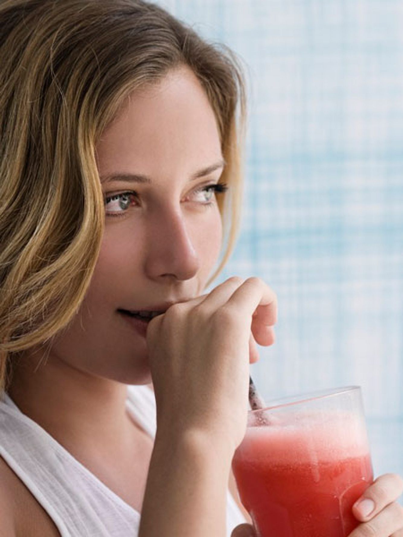Diese Säfte machen Haut & Haare schön! beauty smoothies selber machen h
