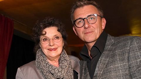 Bergdoktor-Mama Monika Baumgartner ist schon durch einige Tiefen in ihrem Leben gegangen. - Foto: imago images / Spöttel Picture