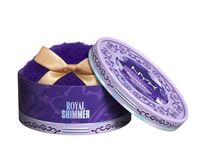 NYX Professional MakeUp Bridgerton Royal Shimmer Skin Illuminating Puder mit Puderquaste Gold