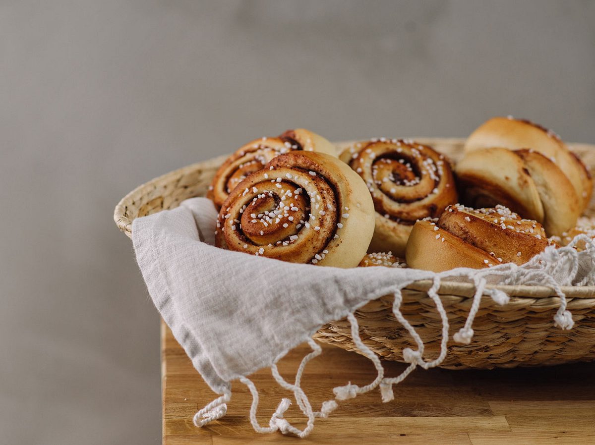 Diese Blätterteig-Zimtschnecken sind nicht nur lecker, sondern verströmen auch einen herrlichen Duft.