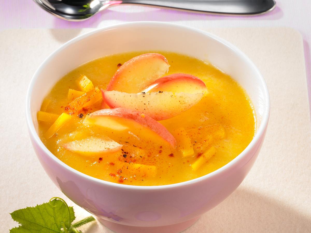 Blitz-Rezept für einfache Kürbis-Apfel-Suppe