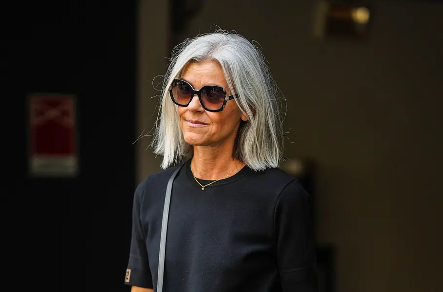 Frisuren-Trend für graue Haare: Der Chunky Bob Freche Bob-Frisuren für graues Haar, die im Sommer 2024 besonders im Trend liegen