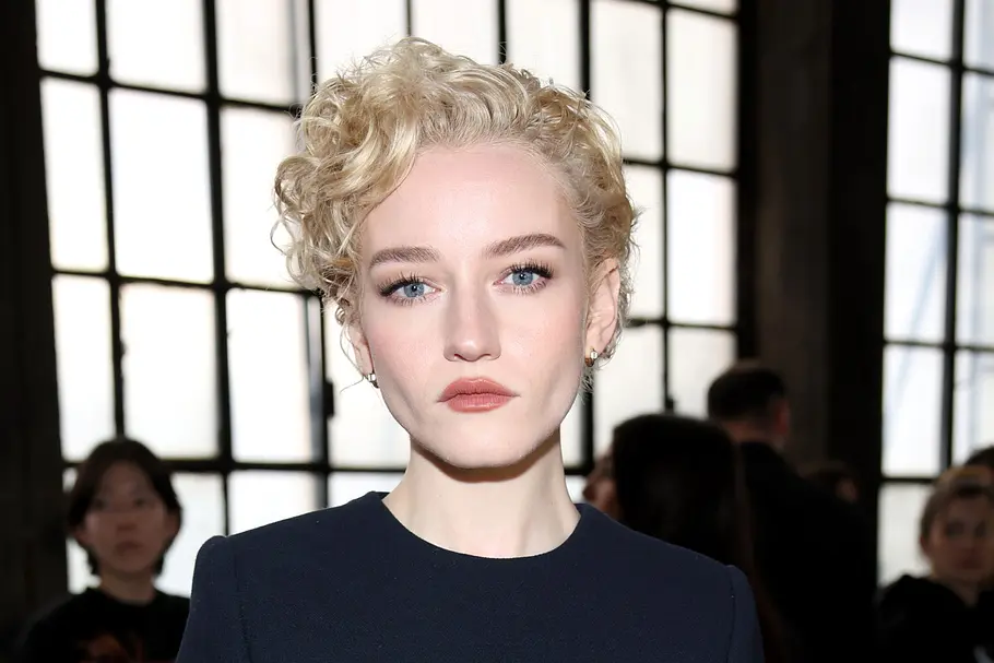 Bob mit Naturlocken Pixie Curly