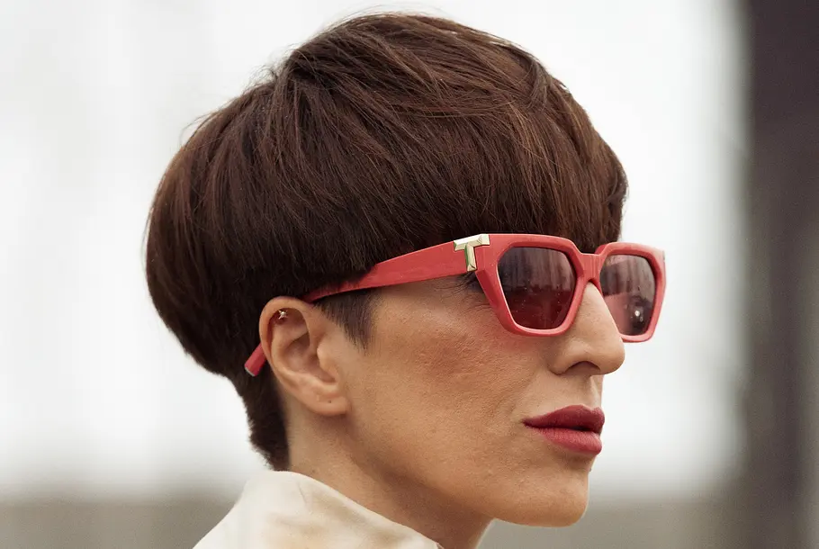 Bowl Cut als Übergangsfrisur zum Pixie Cut Ideale Übergangsfrisur: der Bowl Cut.