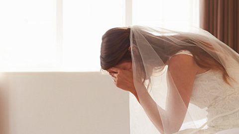 braut am altar stehengelassen - Foto: iStock