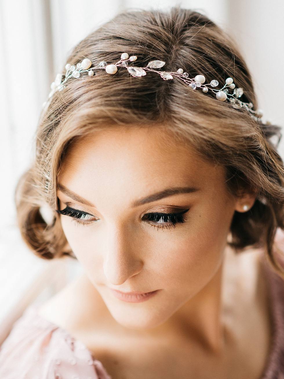 Die perfekte Hochzeitsfrisur: Welche Braut Accessoires passen zu mir ...