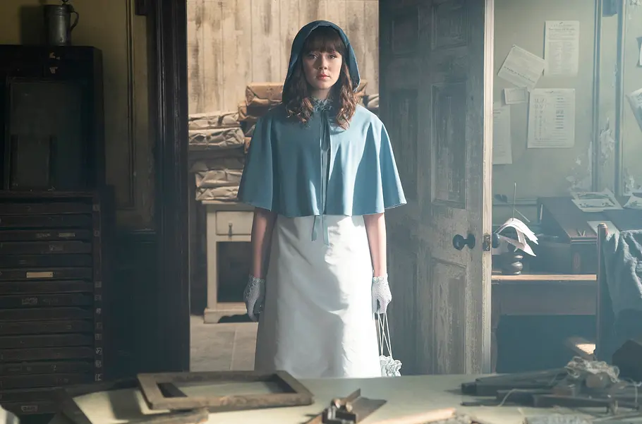 Eloise Bridgerton machte in Staffel 3 Lady Whistledowns Druckerei findig.