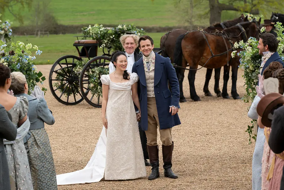 Benedict und Sophie heiraten in der Post-Credit-Szene.