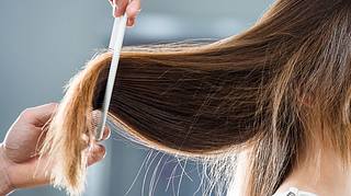 C-Cut: Dieser angesagte Trend-Haarschnitt ist ein wahres Volumen-Wunder! - Foto: skynesher/iStock