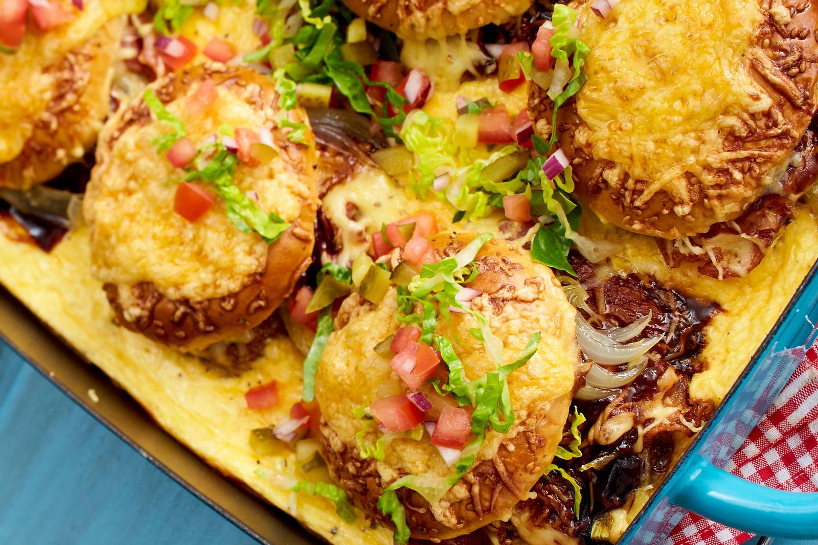 Cheeseburger Auflauf: 5 geniale Rezepte aus dem Ofen | Wunderweib