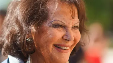 Claudia Cardinale: Diese WG ist ihre Rettung! - Foto:  Edward Berthelot/GC Images