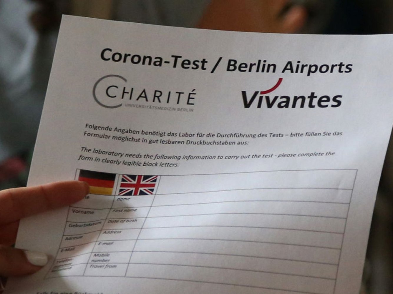 Corona-Eskalation am Berliner Flughafen: Angriff auf Mitarbeiter!