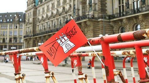 Mehr Arbeit, weniger Urlaub? Klingt nach einer ganz schlechten Idee – oder? - Foto: Imago / Hanno Bode