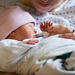 Corona-Studie enthüllt: Geimpfte Schwangere geben Schutz an ihre Babys weiter! - Foto: Getty Images/Tetra Images - Mike Kemp